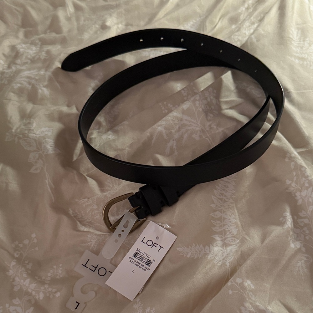 LOFT Elegant Black Belt with Gold Buckle